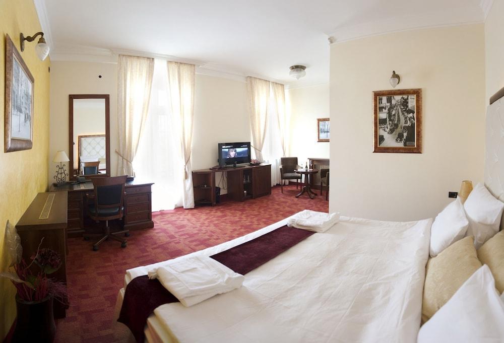 Hotel Manjez Centar Belgrado Exterior foto