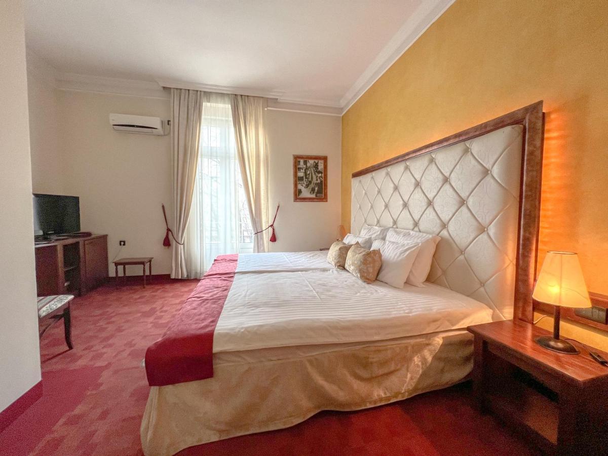 Hotel Manjez Centar Belgrado Exterior foto