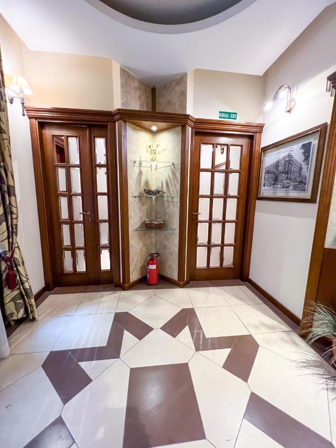 Hotel Manjez Centar Belgrado Exterior foto