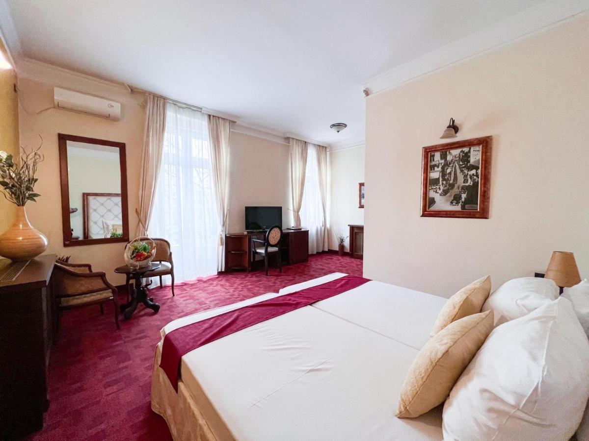 Hotel Manjez Centar Belgrado Exterior foto