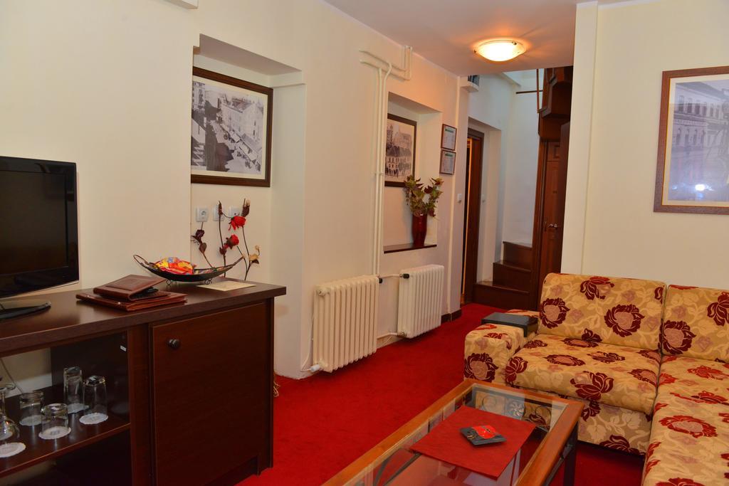 Hotel Manjez Centar Belgrado Habitación foto